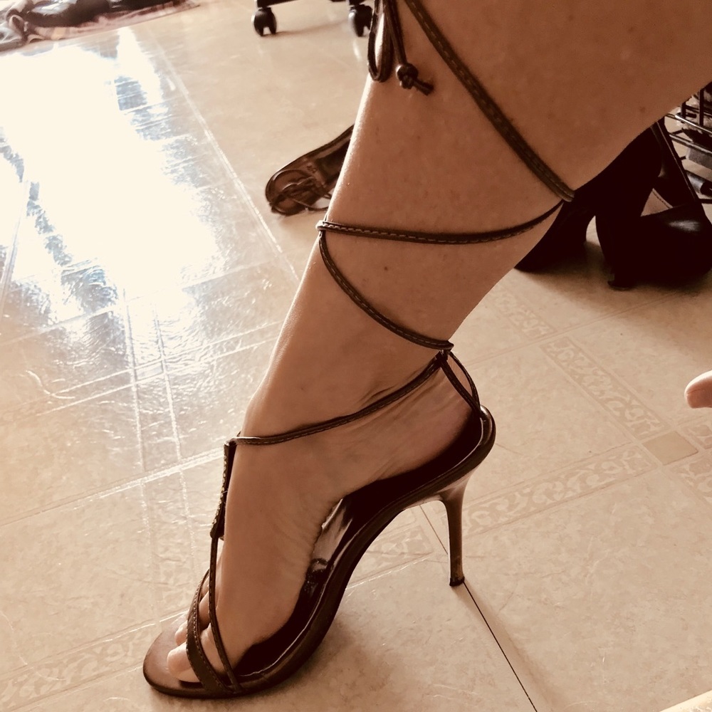 Women’s lace up leg heels 6